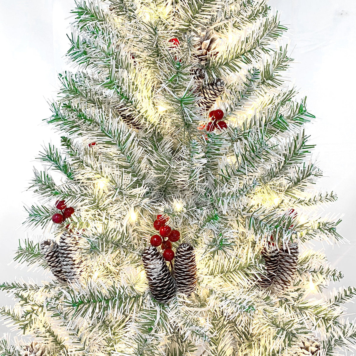 4-Piece Pre-Lit Christmas Décor Set with Wreath, Garland & Two Trees