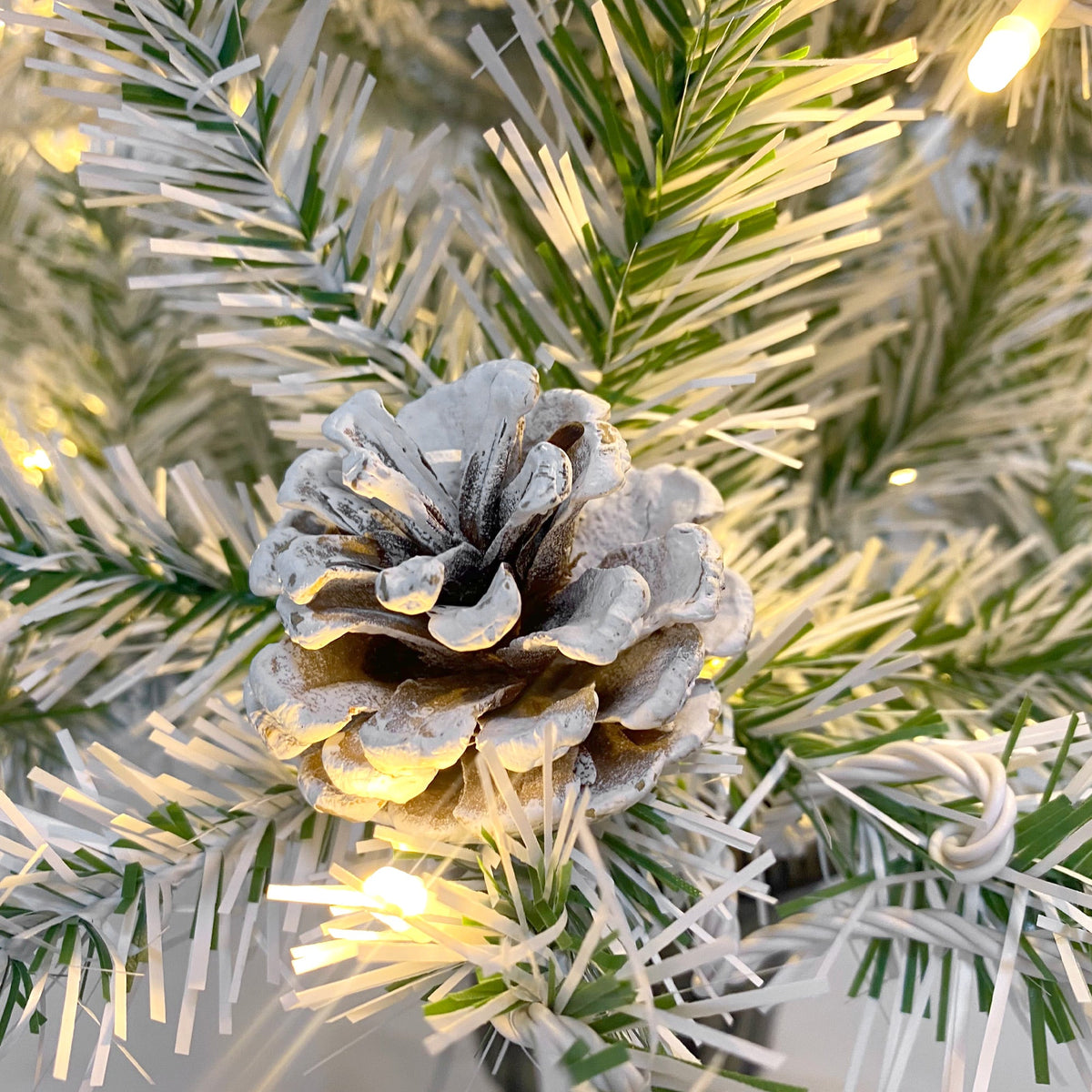 4-Piece Pre-Lit Christmas Décor Set with Wreath, Garland & Two Trees